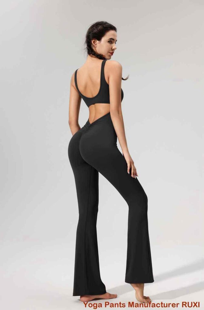 legging dengan kantong resleting
