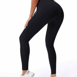 celana pendek atletik pria hitam