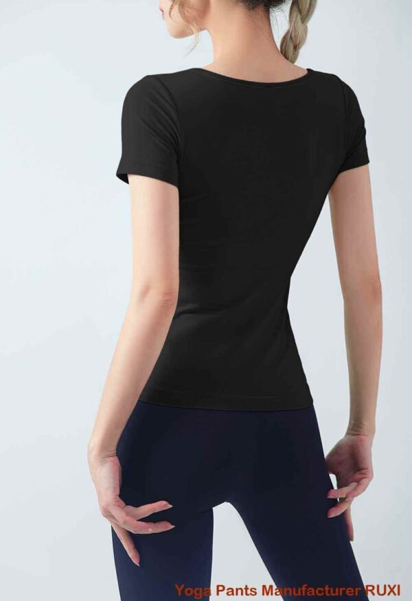 celana pendek jumpsuit olahraga