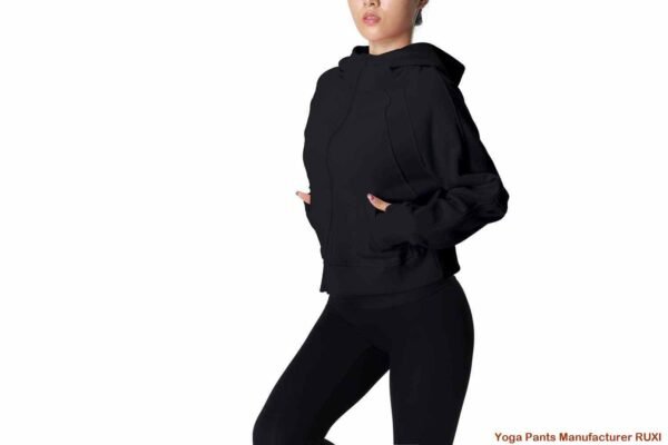 celana yoga kerja dengan kantong