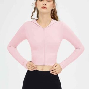 setelan olahraga 3 garis penting